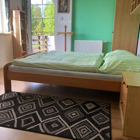Kwatera prywatna Pokoje Pod Jestedem *