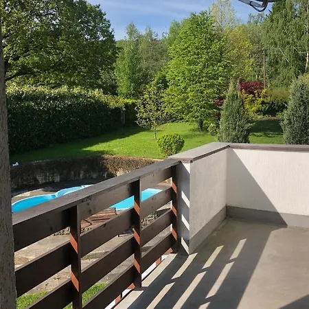 Kwatera prywatna Pokoje Pod Jestedem